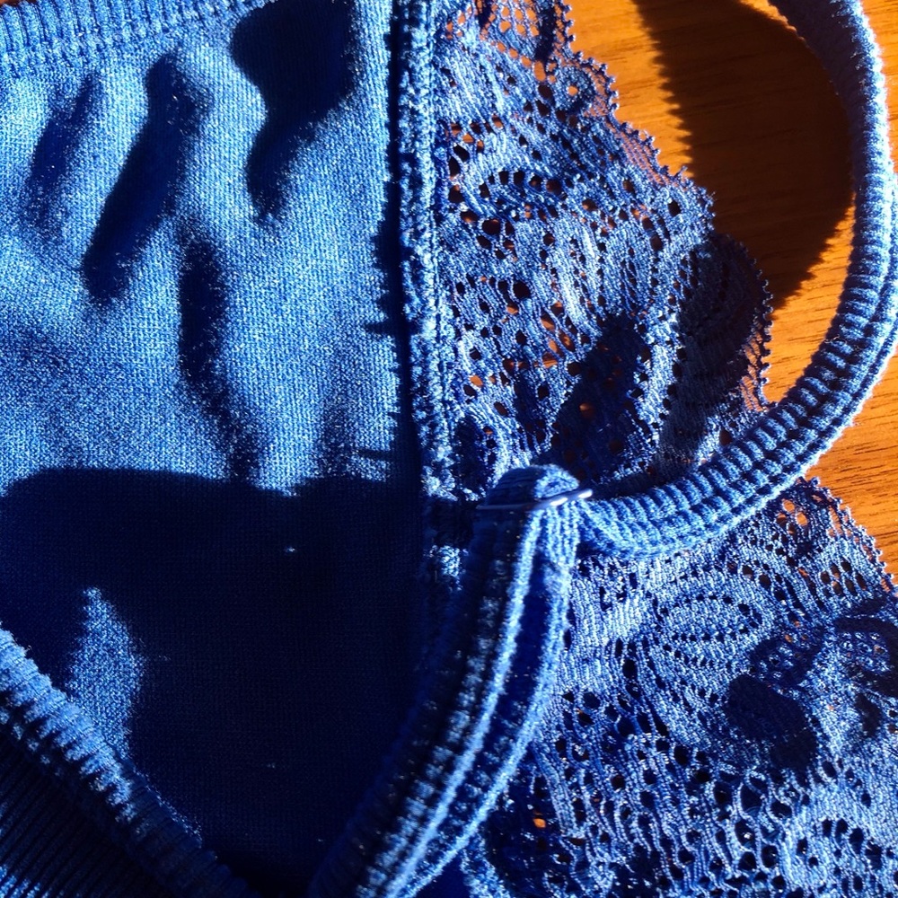 Bralette - Picture 4 of 6